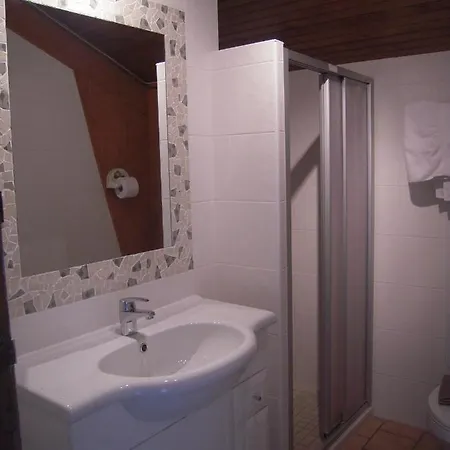 Le Belvedere De Mallet فندق مبيت وإفطار Sarrus